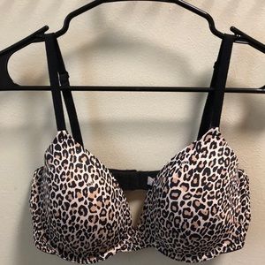 PINK Victoria secret printed bra.
